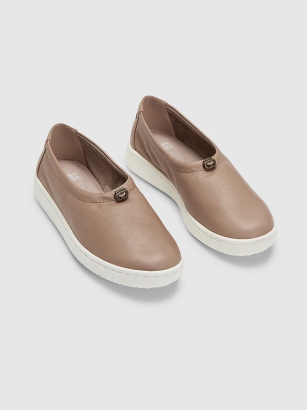 Eileen Fisher Sydney Washed Leather Sneakers in Dune SZ 5.5